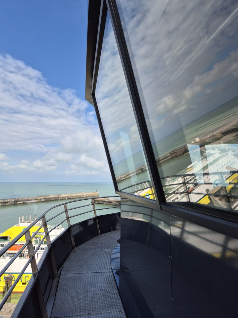 Sémaphore de Dieppe en Seine Maritime 76 (Normandie) - AB'CIS Architecture - Agence d'architecture Concevoir, Construire, Rénover des projets durables dans l'Eure, les Yvelines et l'Eure-et-Loir