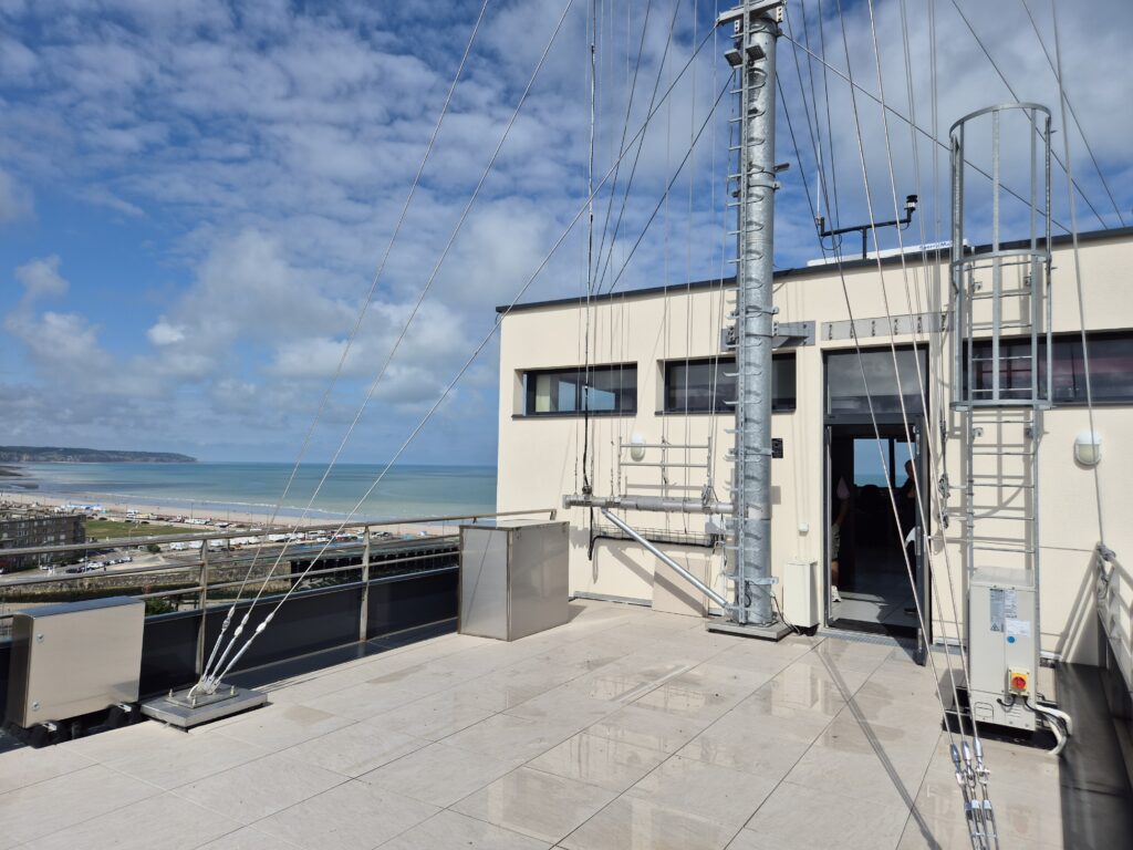 Sémaphore de Dieppe en Seine Maritime 76 (Normandie) - AB'CIS Architecture - Agence d'architecture Concevoir, Construire, Rénover des projets durables dans l'Eure, les Yvelines et l'Eure-et-Loir