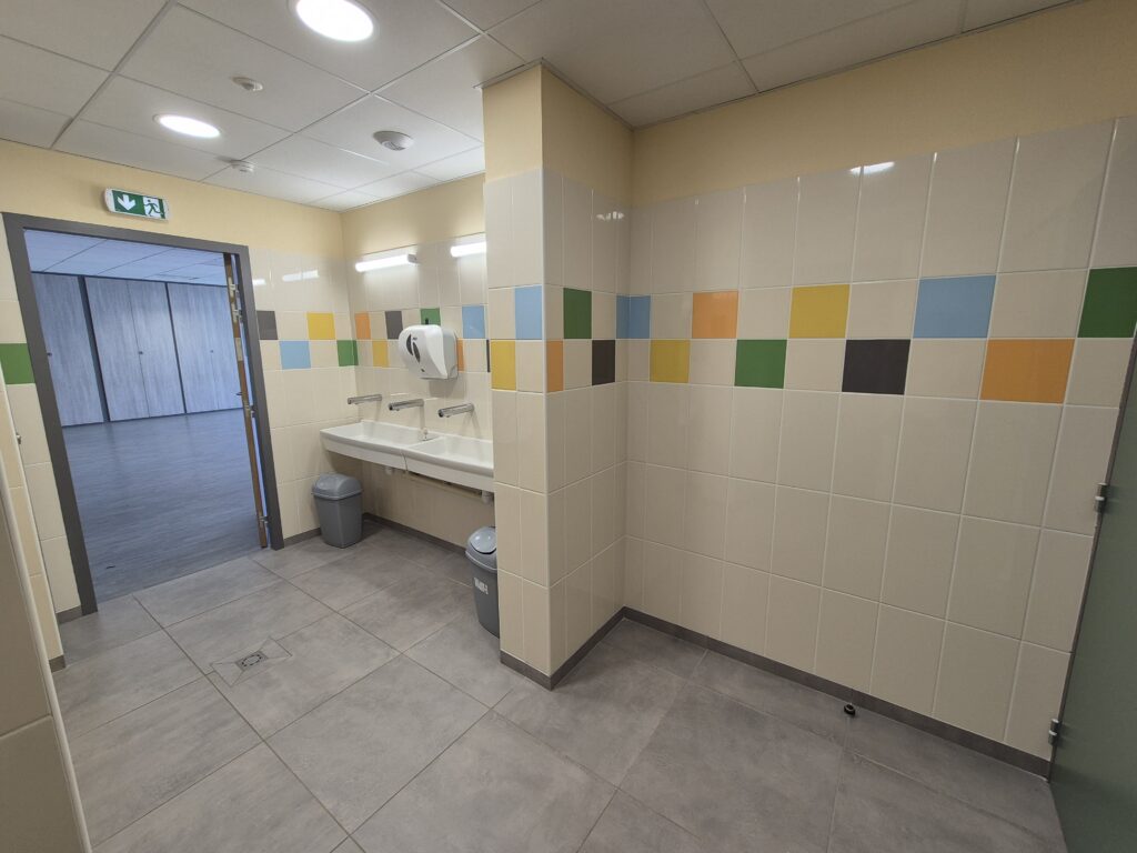 École Maternelle et primaire de Croth dans l'Eure 27 (Normandie) - AB'CIS Architecture - Agence d'architecture Concevoir, Construire, Rénover des projets durables dans l'Eure, les Yvelines et l'Eure-et-Loir